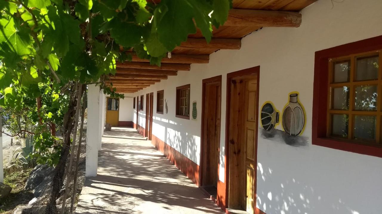 Hotel Entronque Barrancas San Alonso Buitenkant foto